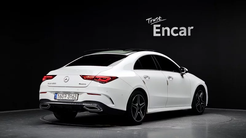 Mercedes-Benz CLA-Class