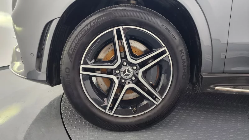 Mercedes-Benz GLE-Class