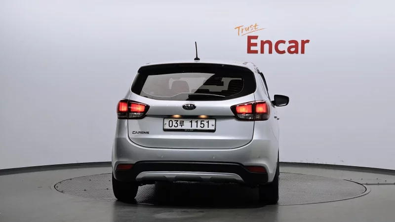 Kia Carens