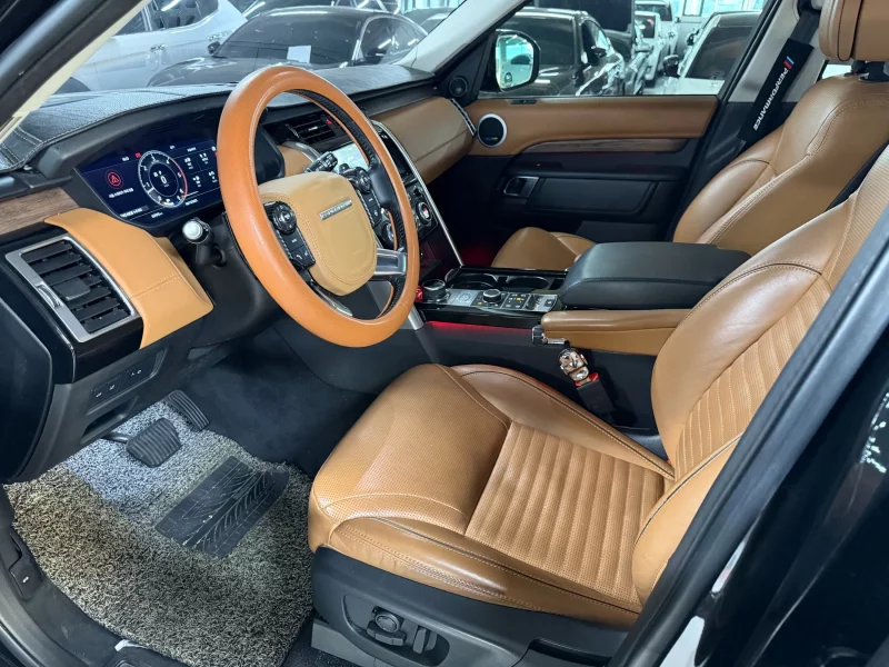 Land Rover DISCOVERY