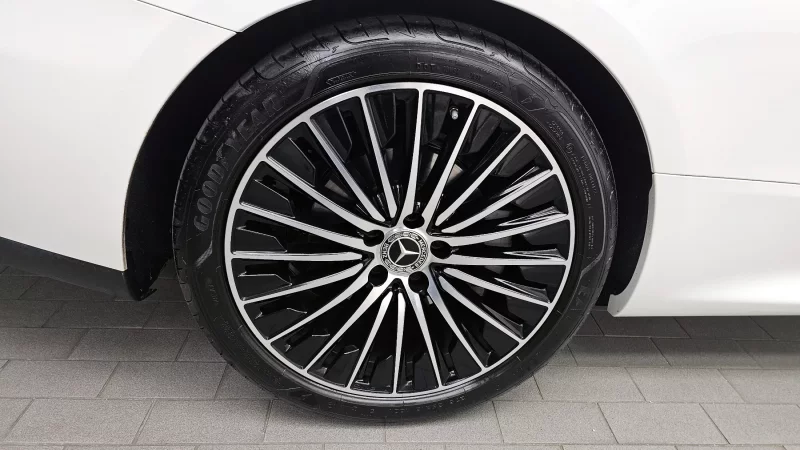 Mercedes-Benz CLE-Class