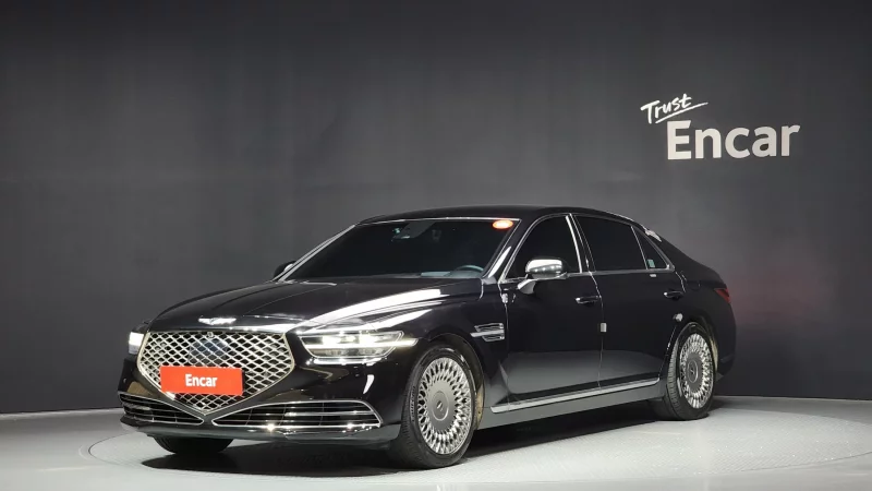 Genesis G90