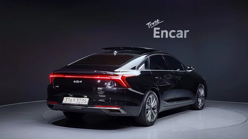 Kia K8