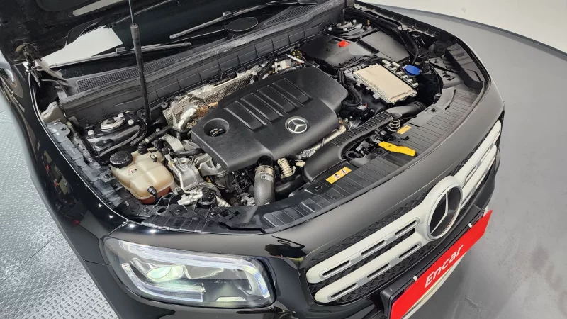 Mercedes-Benz GLB-Class