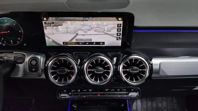 Mercedes-Benz GLB-Class