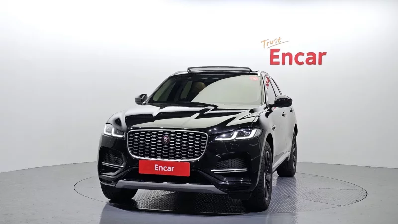Jaguar F-PACE