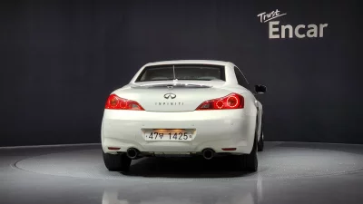 Infiniti G37
