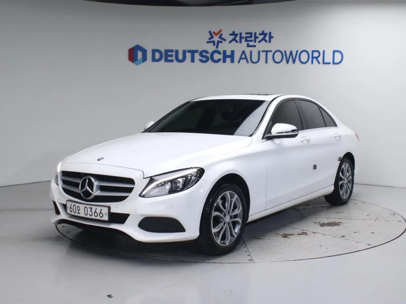Mercedes-Benz C-Class