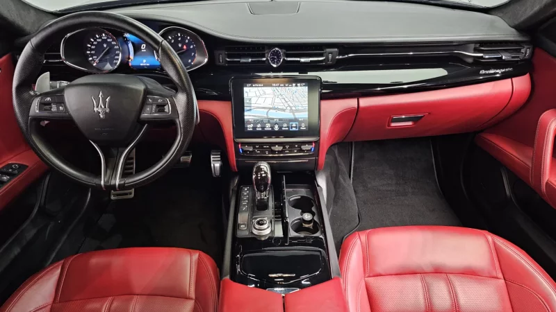 Maserati QUATTROPORTE