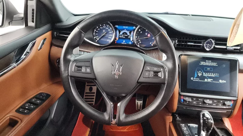 Maserati QUATTROPORTE