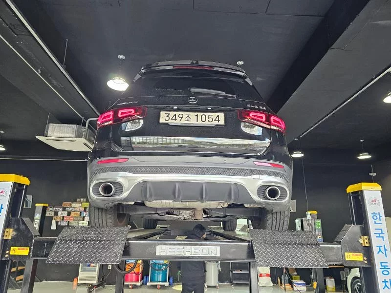 Mercedes-Benz GLB-Class