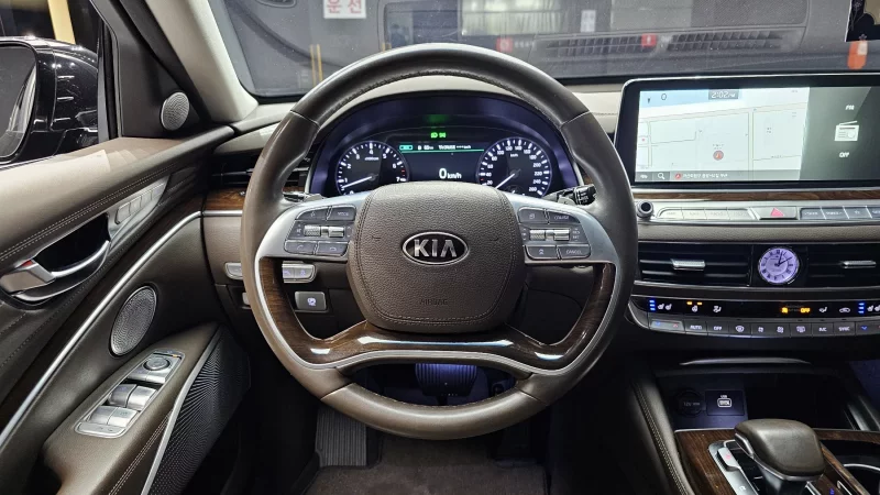 Kia K9