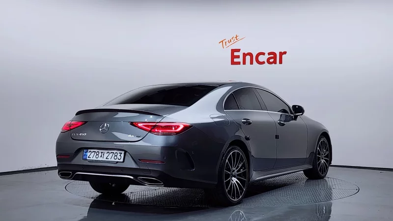 Mercedes-Benz CLS-Class