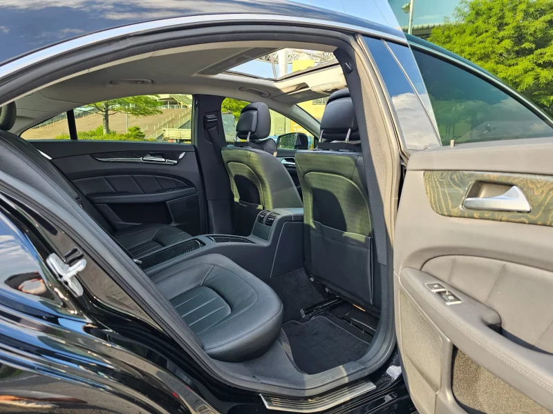 Mercedes-Benz CLS-Class