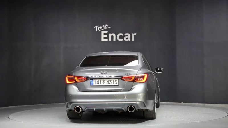 Infiniti Q50
