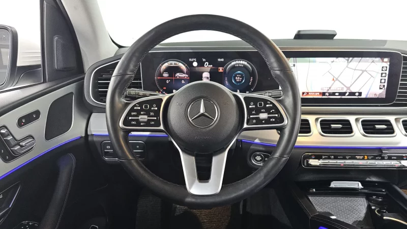 Mercedes-Benz GLE-Class