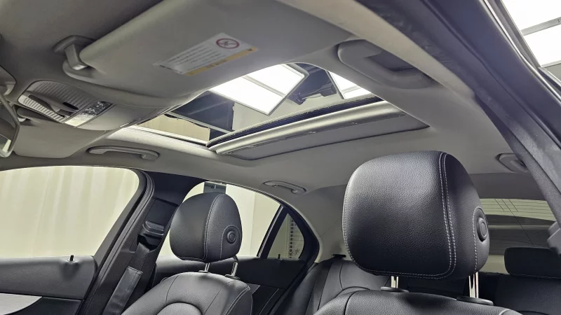 Mercedes-Benz C-Class