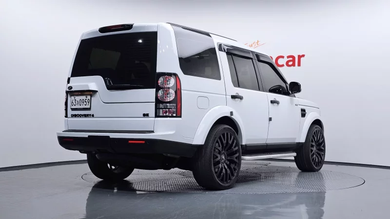 Land Rover DISCOVERY