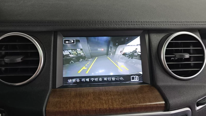 Land Rover DISCOVERY