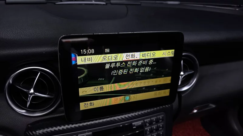 Mercedes-Benz SLK-Class