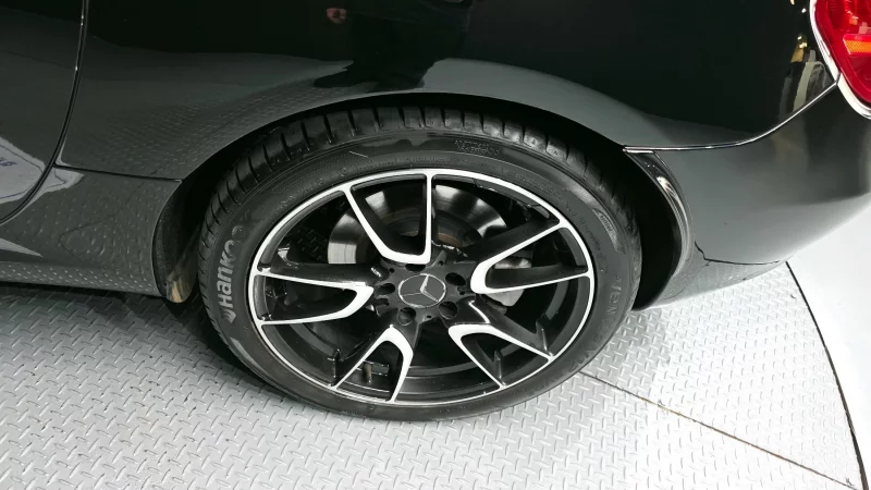 Mercedes-Benz SLK-Class