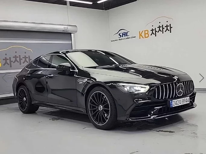 Mercedes-Benz AMG GT
