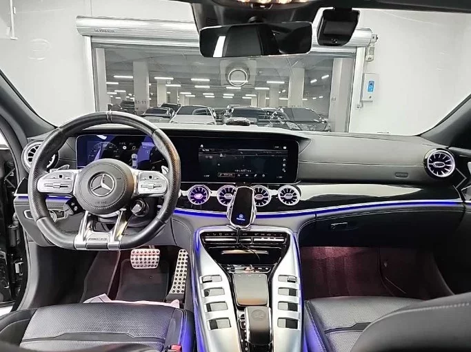 Mercedes-Benz AMG GT