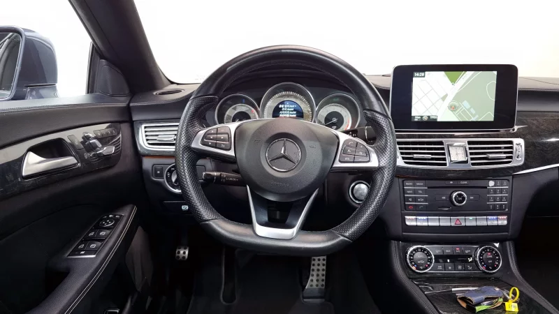 Mercedes-Benz CLS-Class