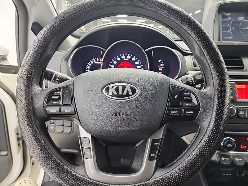Kia pride