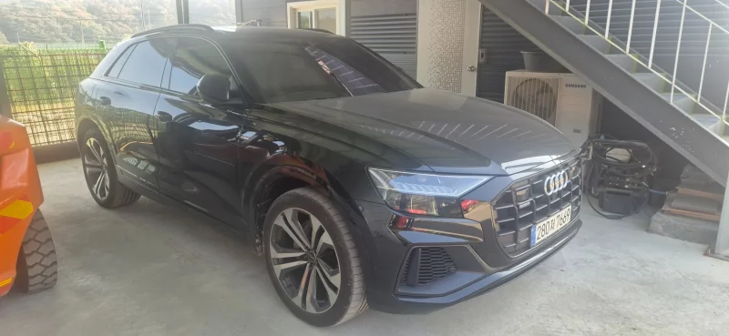 Audi Q8