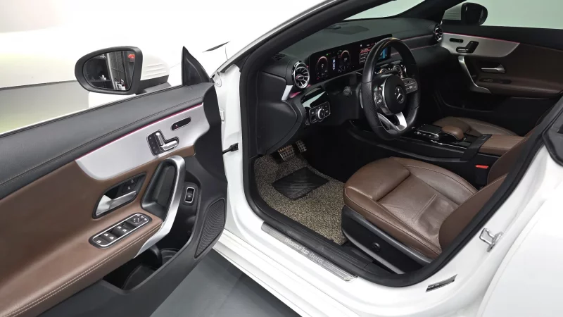 Mercedes-Benz CLA-Class