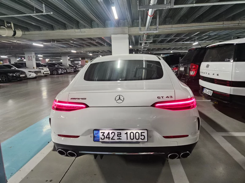 Mercedes-Benz AMG GT