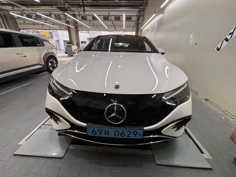 Mercedes-Benz EQE