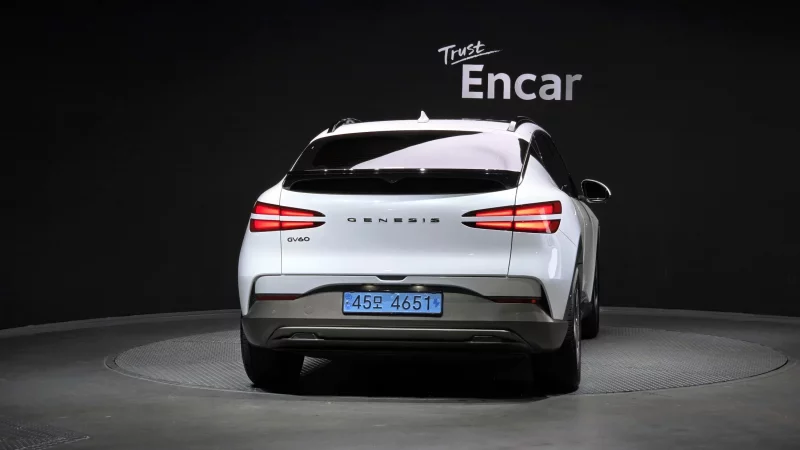 Genesis GV60