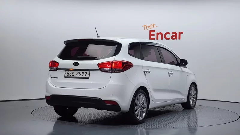 Kia Carens
