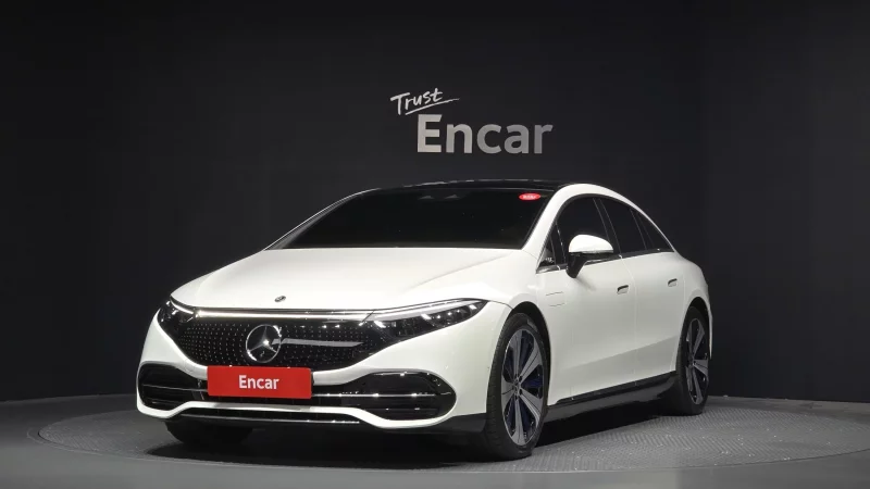 Mercedes-Benz EQS