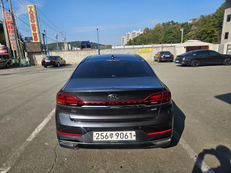 Kia K7