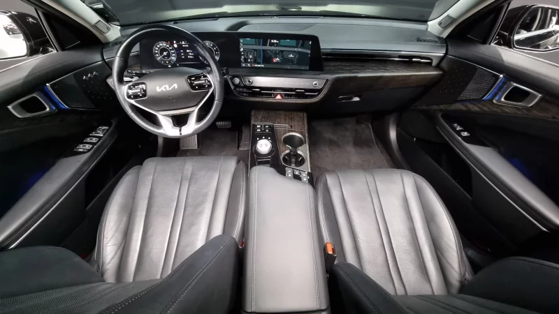 Kia K8