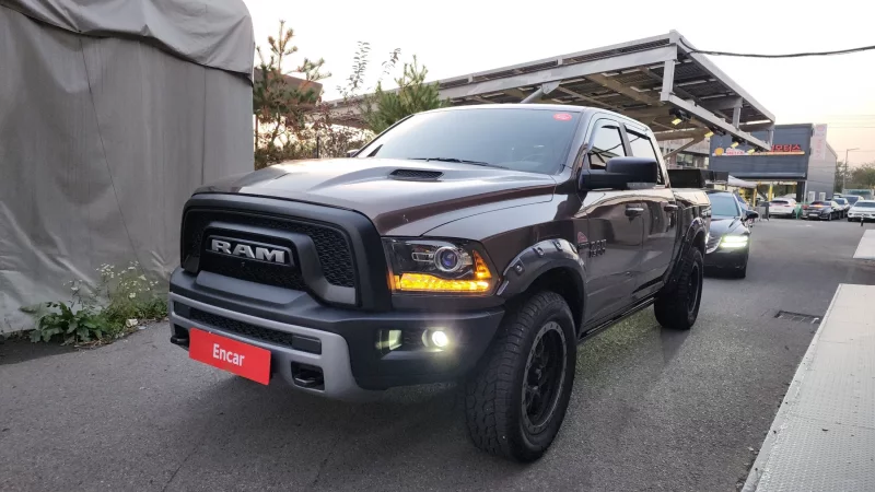 Dodge Ram Pick Up