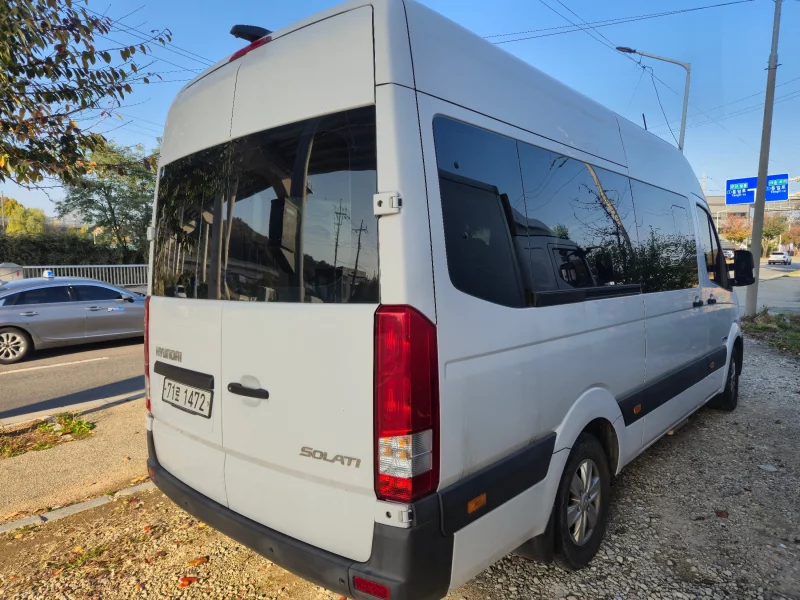 Hyundai Grand Starex