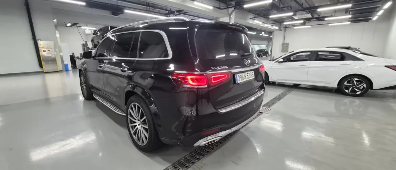 Mercedes-Benz GLS-Class