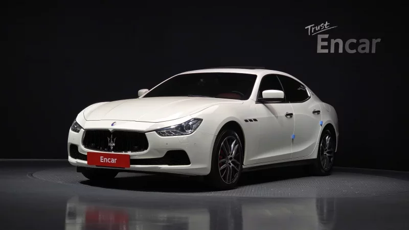 Maserati GHIBLI