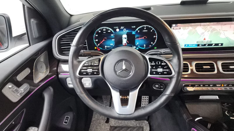 Mercedes-Benz GLE-Class