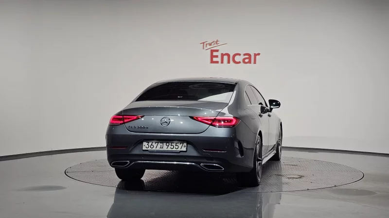 Mercedes-Benz CLS-Class