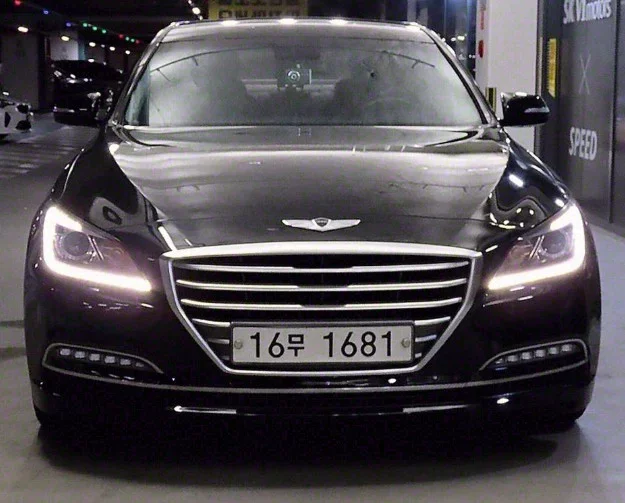 Hyundai Genesis