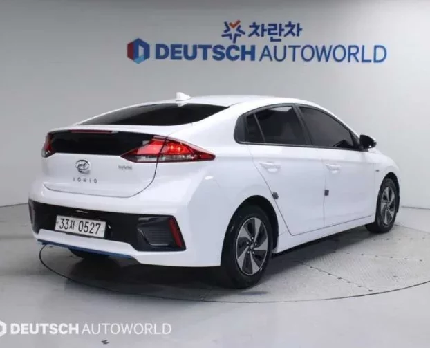 Hyundai Ioniq