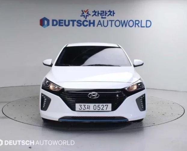 Hyundai Ioniq