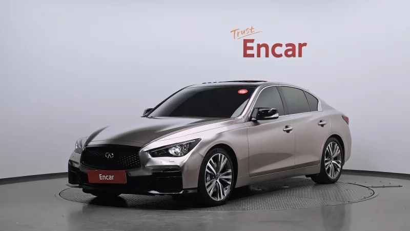 Infiniti Q50
