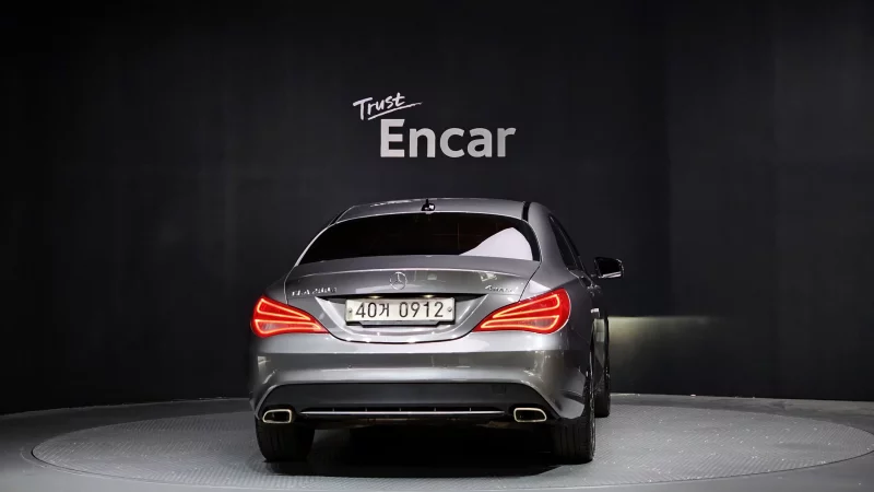Mercedes-Benz CLA-Class