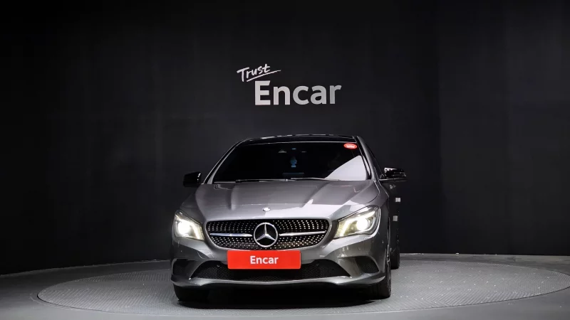 Mercedes-Benz CLA-Class